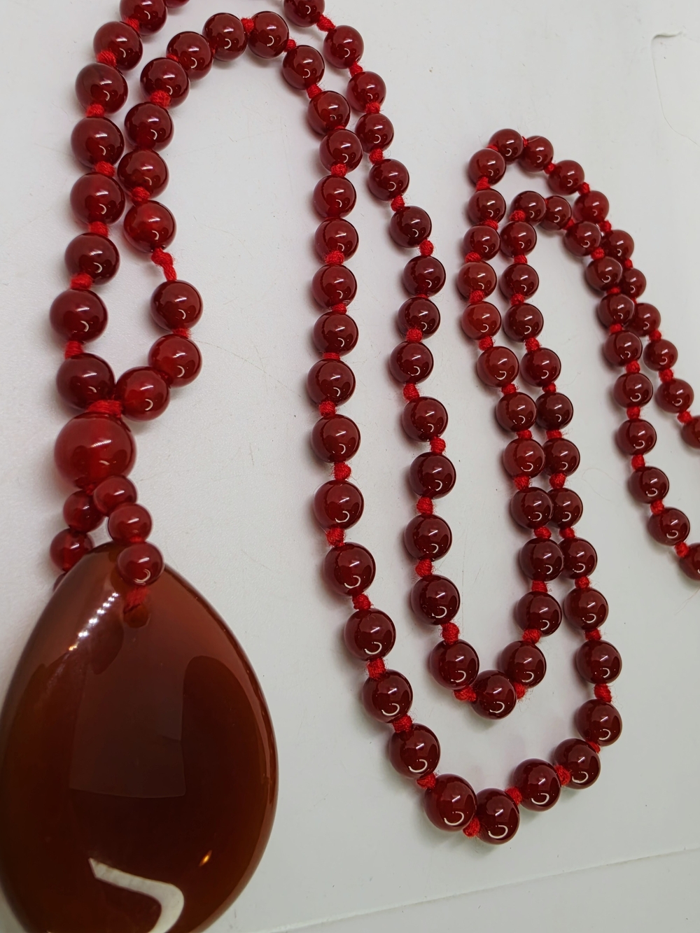 Vintage Carnelian Agate Bead Knot Necklace w/ Large Teardrop Pendant 30" Strand